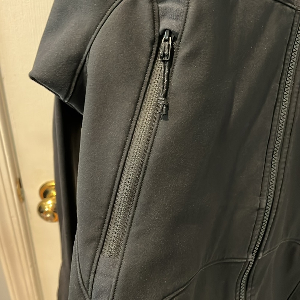 Arcteryx Soft Shell Jacket - Picture 4 of 8